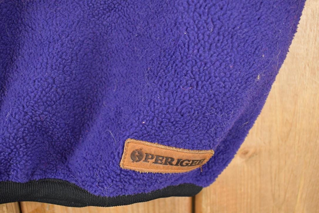 Vintage 1990s Big Sky Montana Embroidered Fleece Outdoorsman Sweater Men's L from propervintagecanada