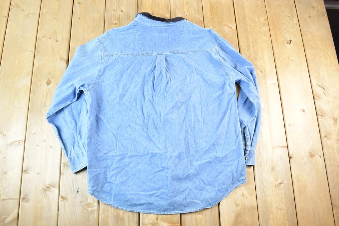 Vintage 1990s Bill Blass Velour Collar Denim Embroidered Floral Button Up Shirt Mens M from propervintagecanada