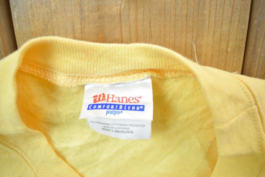 Vintage 1990s Bingo Kitty Crewneck Sweater from propervintagecanada