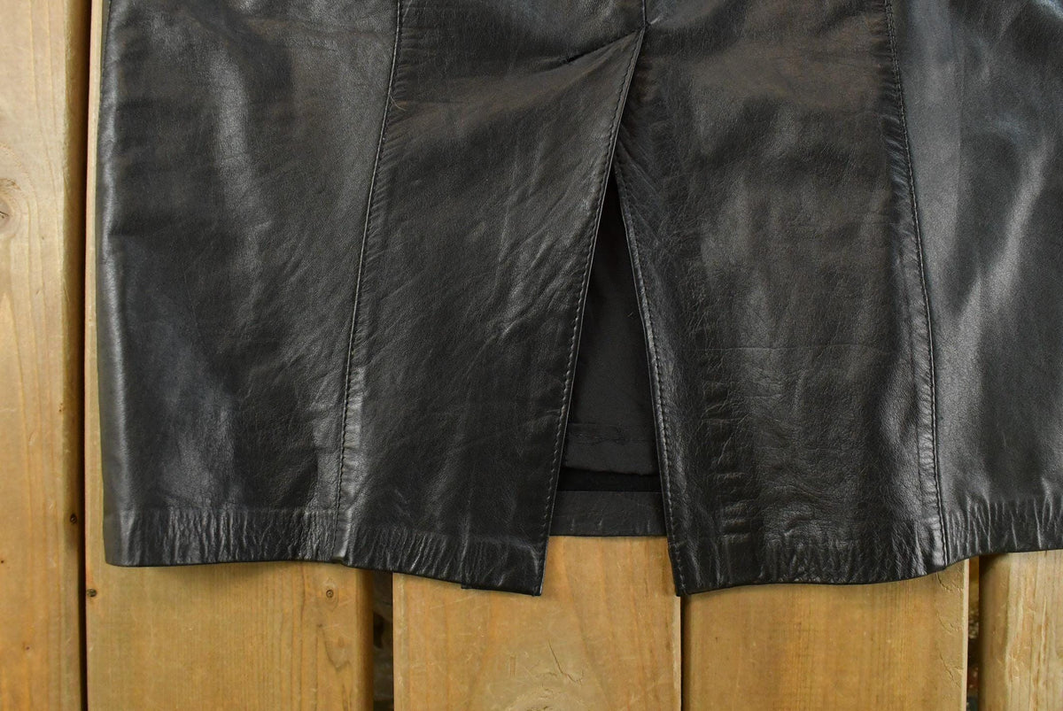 Vintage 1990s Black Leather Skirt Women's 8 from propervintagecanada
