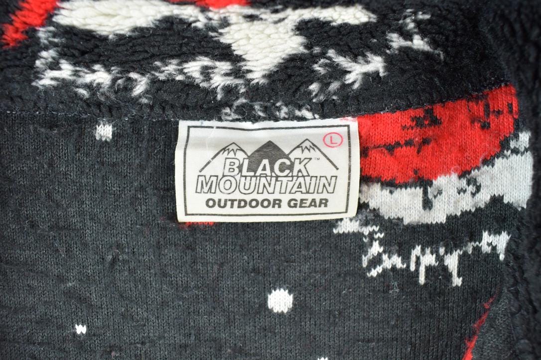 Vintage 1990s Black Mountain Cardinal AOP Fleece Sweater Men's XL from propervintagecanada