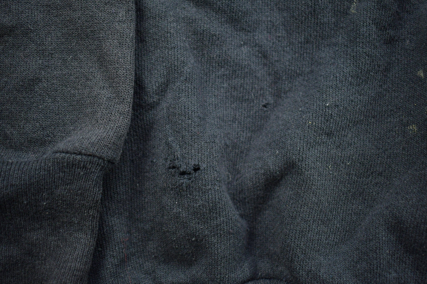 Vintage 1990s Blank Black Crewneck Sweatshirt from propervintagecanada