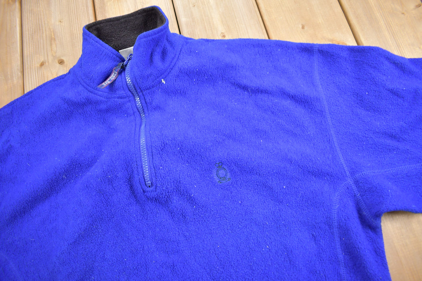 Vintage 1990s Blank Blue Fleece Sweater Men's Large from propervintagecanada