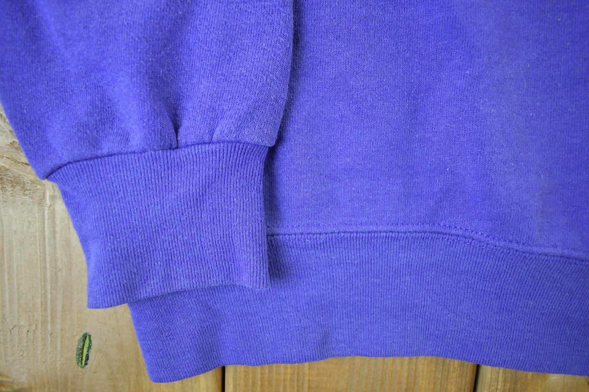 Vintage 1990s Blank Crewneck Sweatshirt Men's Large from propervintagecanada