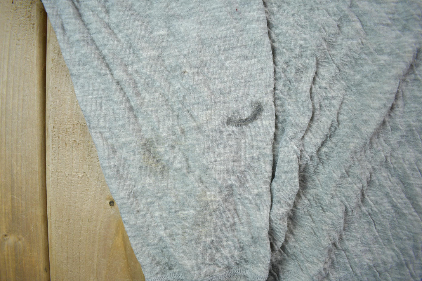 Vintage 1990s Blank Grey Crewneck Sweatshirt Men's M from propervintagecanada