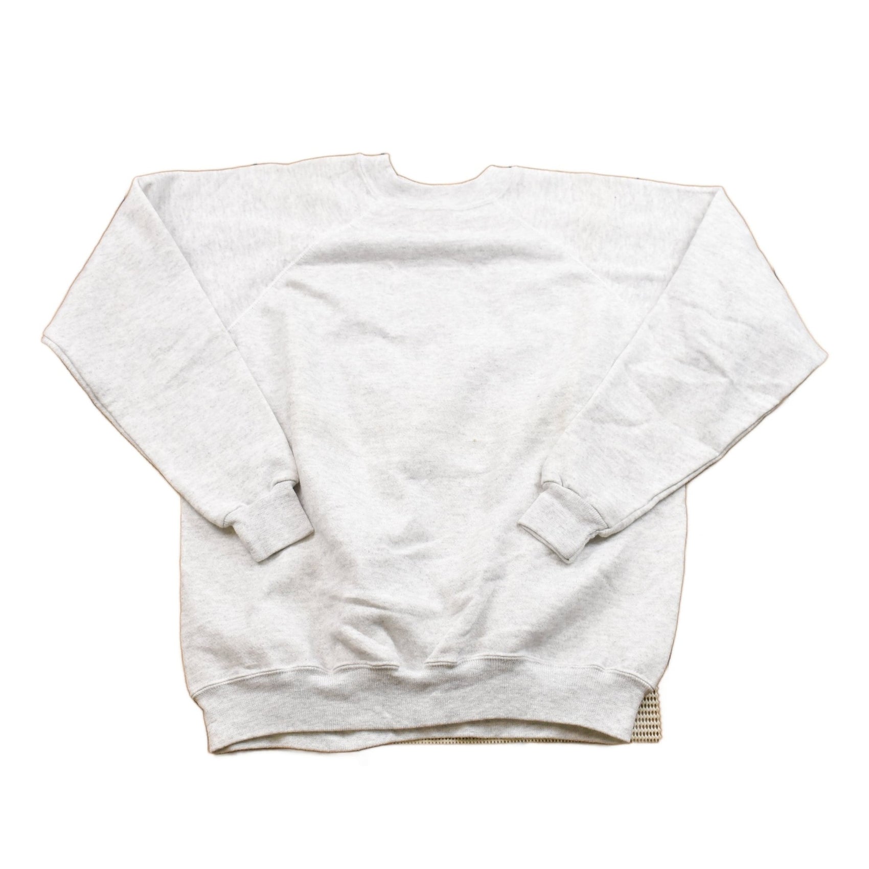 Vintage 1990s Blank Hanes Raglan Crewneck Sweatshirt Women's M from propervintagecanada