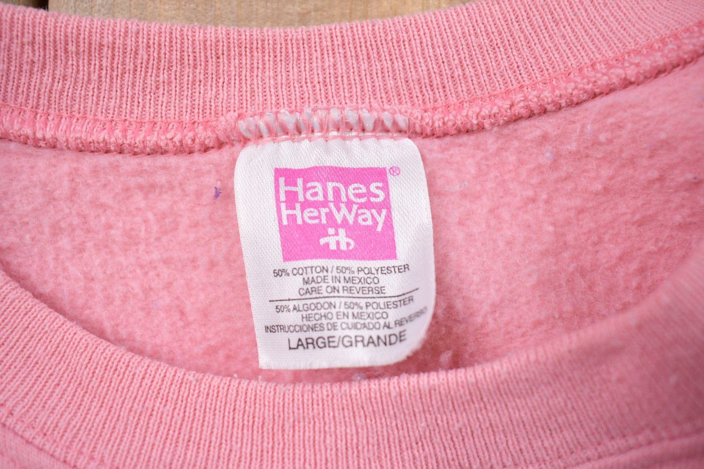 Vintage 1990s Blank Pink Crewneck Sweatshirt Men's Medium from propervintagecanada