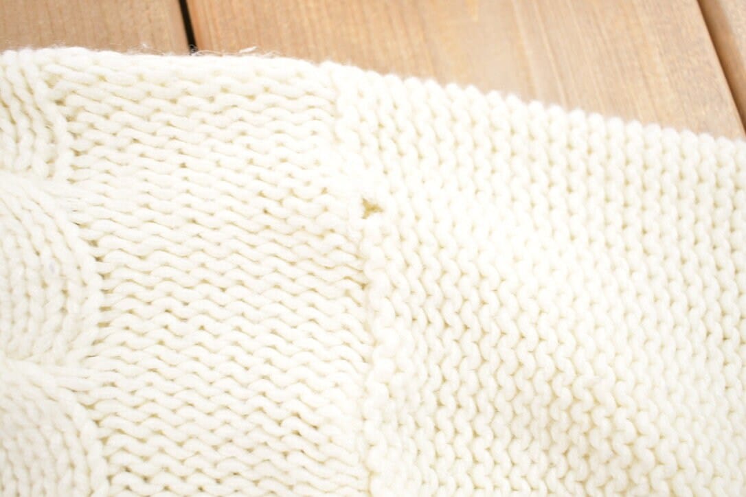 Vintage 1990s Blank White 3D Cable Knit Crewneck Sweater Men's Small from propervintagecanada