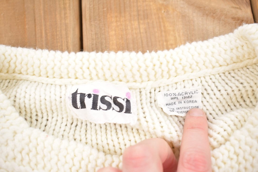 Vintage 1990s Blank White 3D Cable Knit Crewneck Sweater Men's Small from propervintagecanada