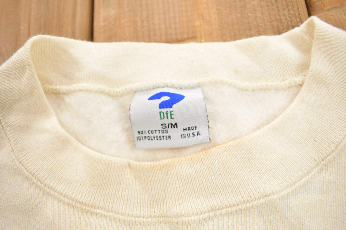 Vintage 1990s Blossoming World Die Graphic Crewneck Sweatshirt Men's Small from propervintagecanada