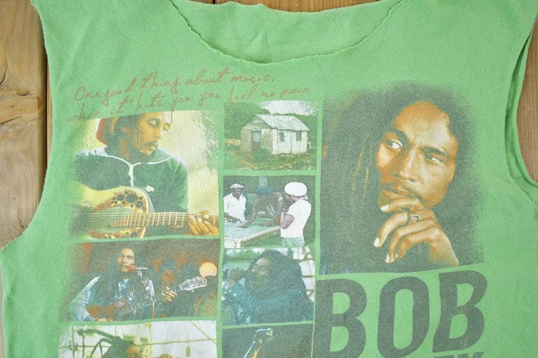 Vintage 1990s Bob Marley Trenchtown Rock Souvenir Single Stitch Graphic Print Tank Top Made In USA Men's Small from propervintagecanada