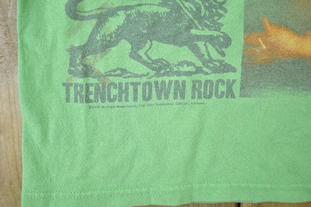 Vintage 1990s Bob Marley Trenchtown Rock Souvenir Single Stitch Graphic Print Tank Top Made In USA Men's Small from propervintagecanada