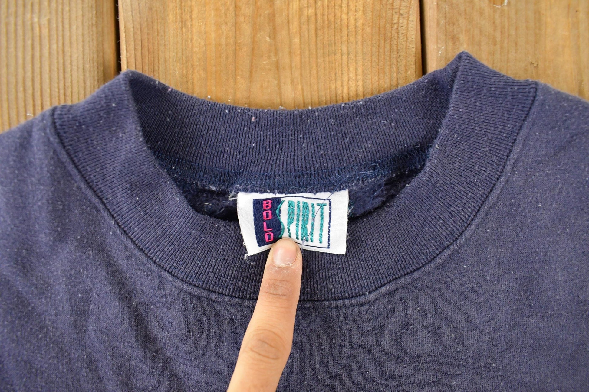 Vintage 1990s Bold Spirit Blank Crewneck Sweatshirt Men's Medium from propervintagecanada