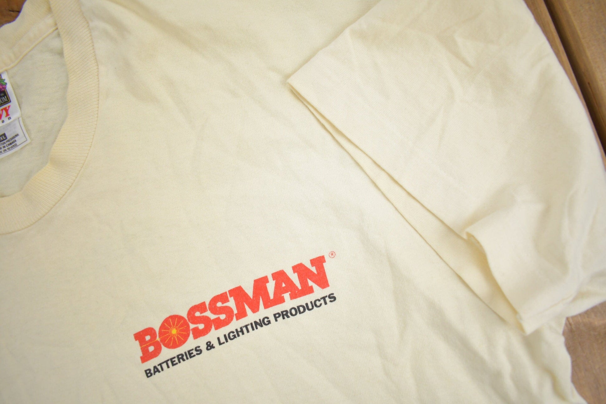Vintage 1990s Bossman Battery Graphic T Shirt Men's XL from propervintagecanada