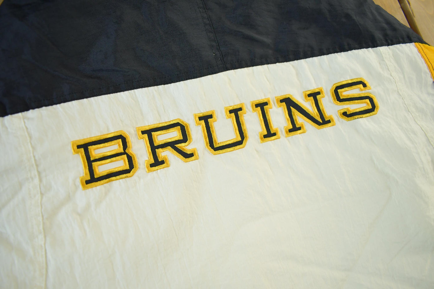 Vintage 1990s Boston Bruins NHL Jacket Men's Large from propervintagecanada