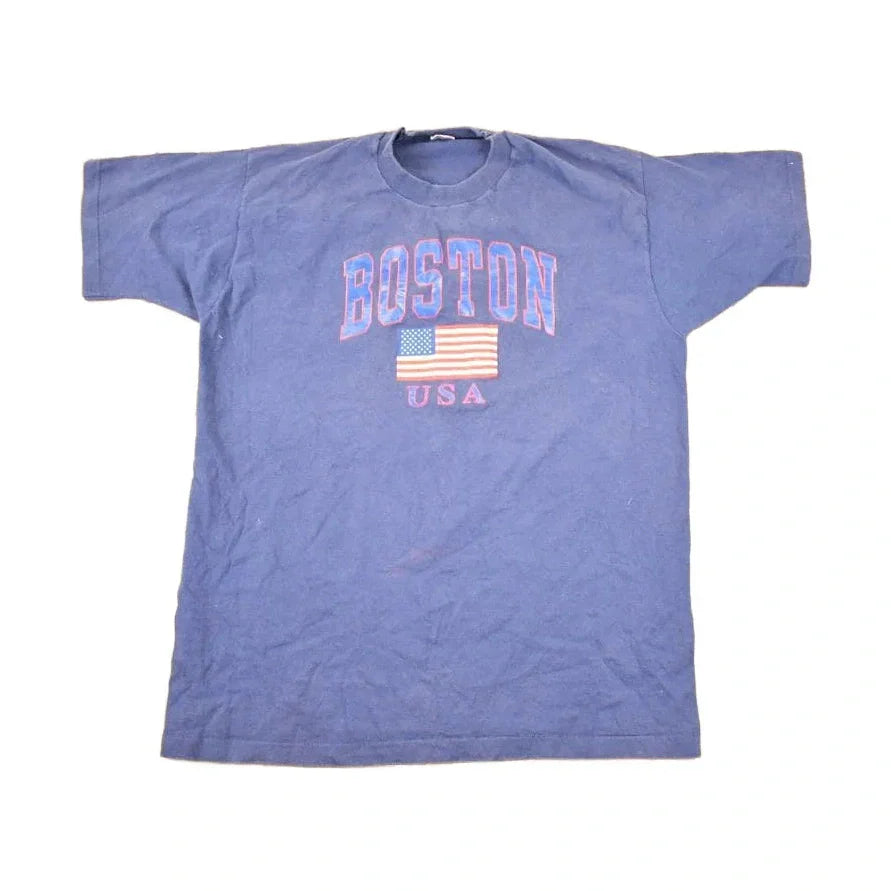 Vintage 1990s Boston USA Souvenir Travel T-Shirt Men's L from propervintagecanada