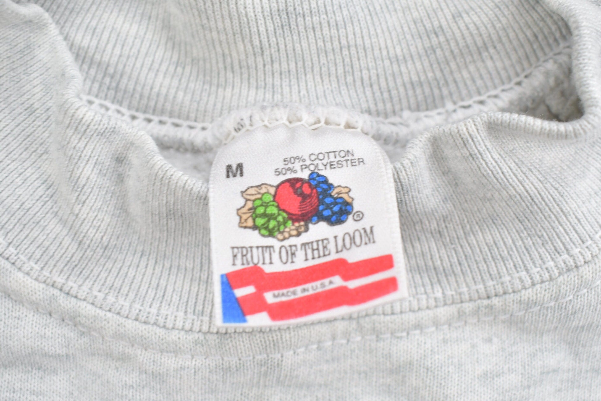 Vintage 1990s Boyceville Bulldogs Wisconsin Crewneck Sweatshirt Men's S from propervintagecanada