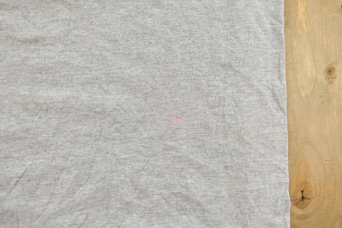 Vintage 1990s Bradley University Collegiate T-Shirt Men's XL from propervintagecanada