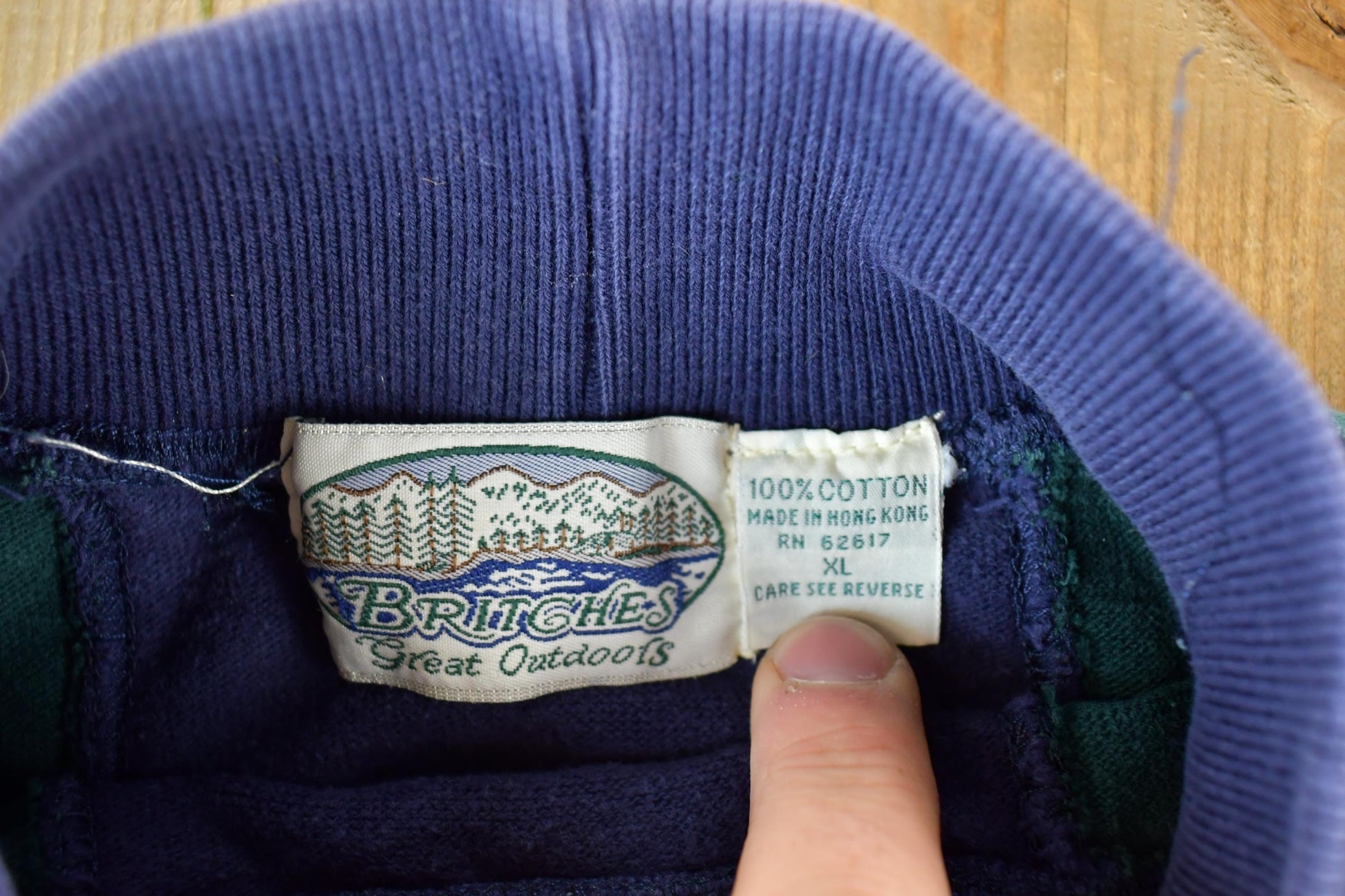 Vintage 1990s Britches Great Outdoors Souvenir Colour Block Crewneck Sweatshirt Made In USA Men's XL from propervintagecanada