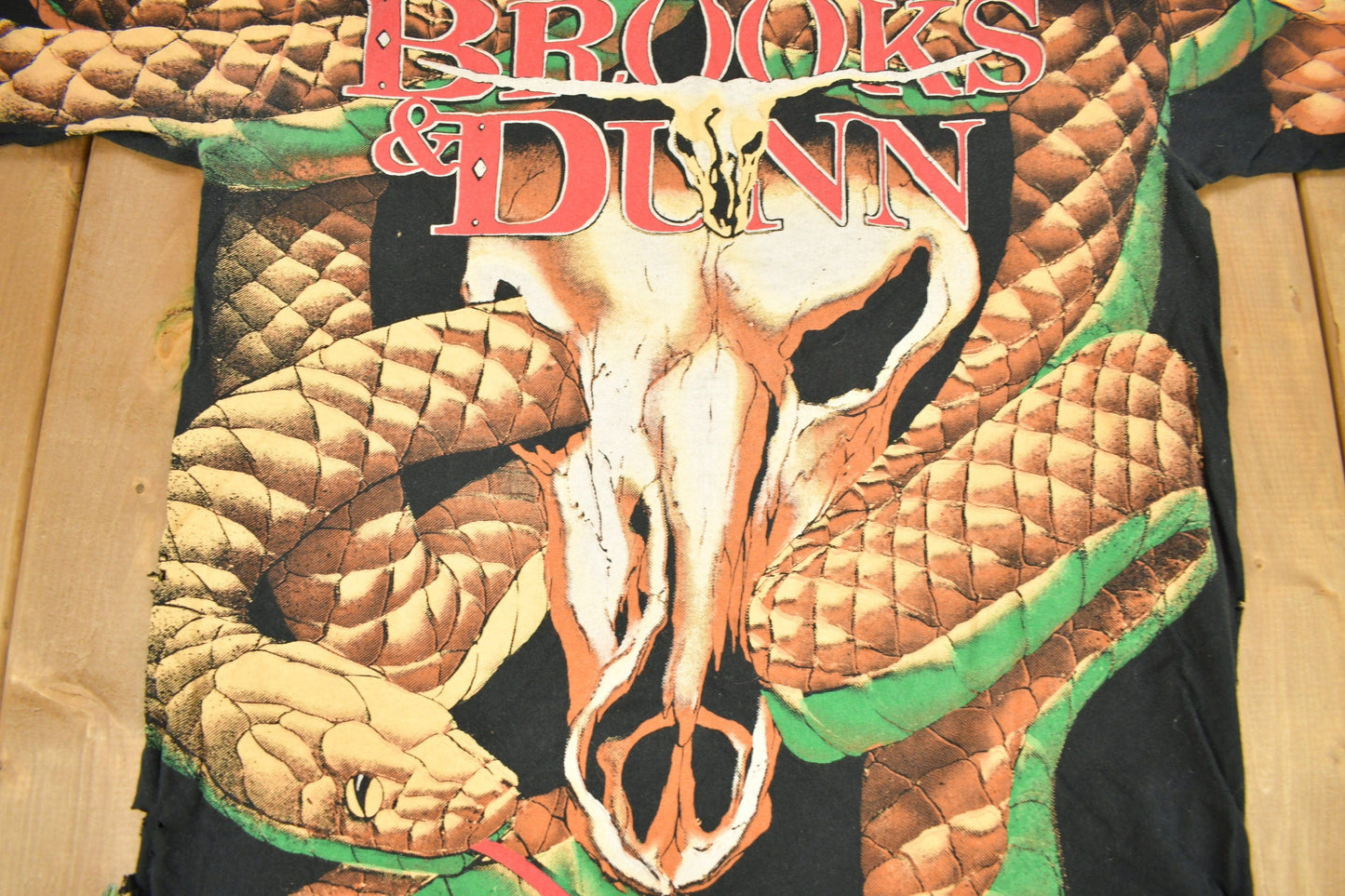Vintage 1990s Brooks & Dunn All Over Print Rattlesnake T-shirt Men's Large from propervintagecanada