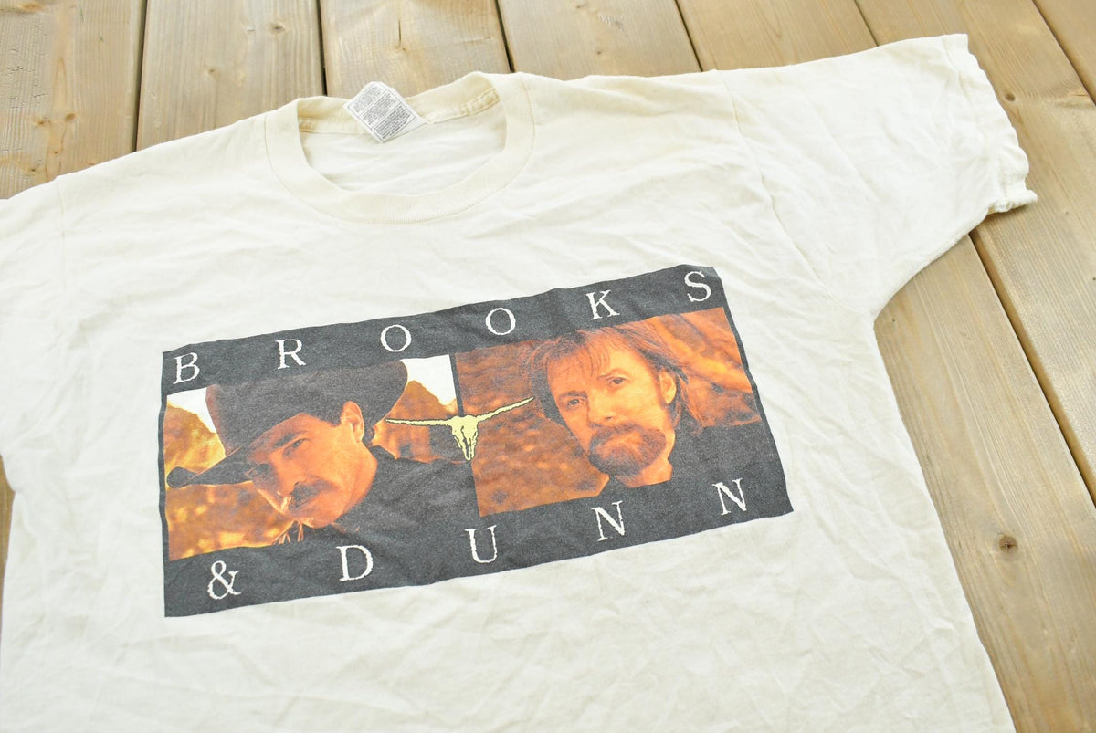Vintage 1990s Brooks & Dunn Band Tour T-shirt Mens L from propervintagecanada