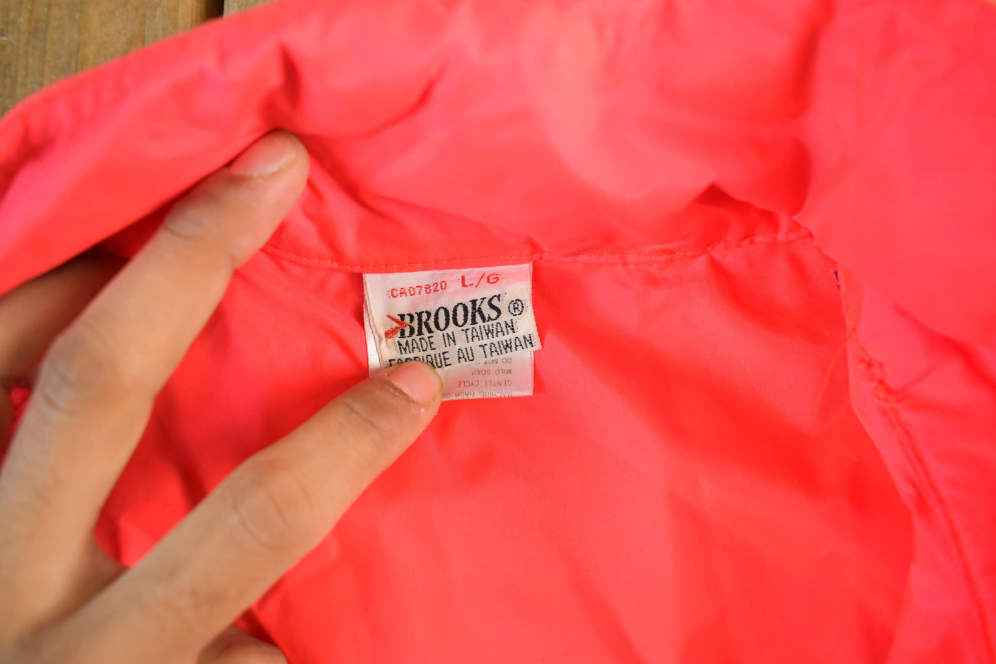 Vintage 1990s Brooks Embroidered Windbreaker Jacket Men's Large from propervintagecanada