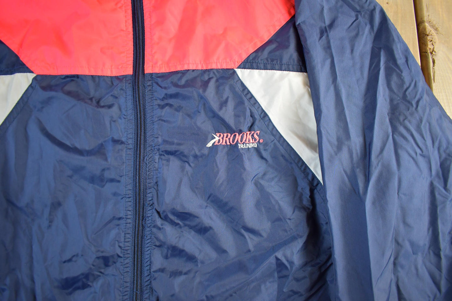 Vintage 1990s Brooks Embroidered Windbreaker Jacket Men's Large from propervintagecanada