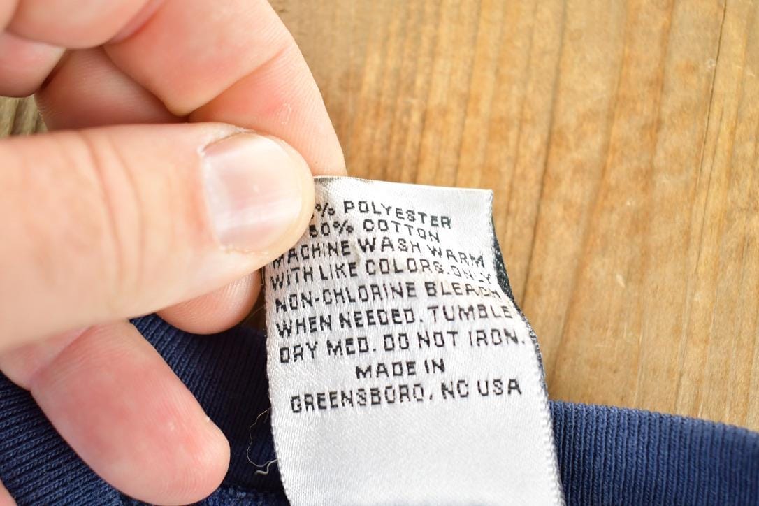 Vintage 1990s Buena Vista Mom Crewneck Sweatshirt Womens XL from propervintagecanada