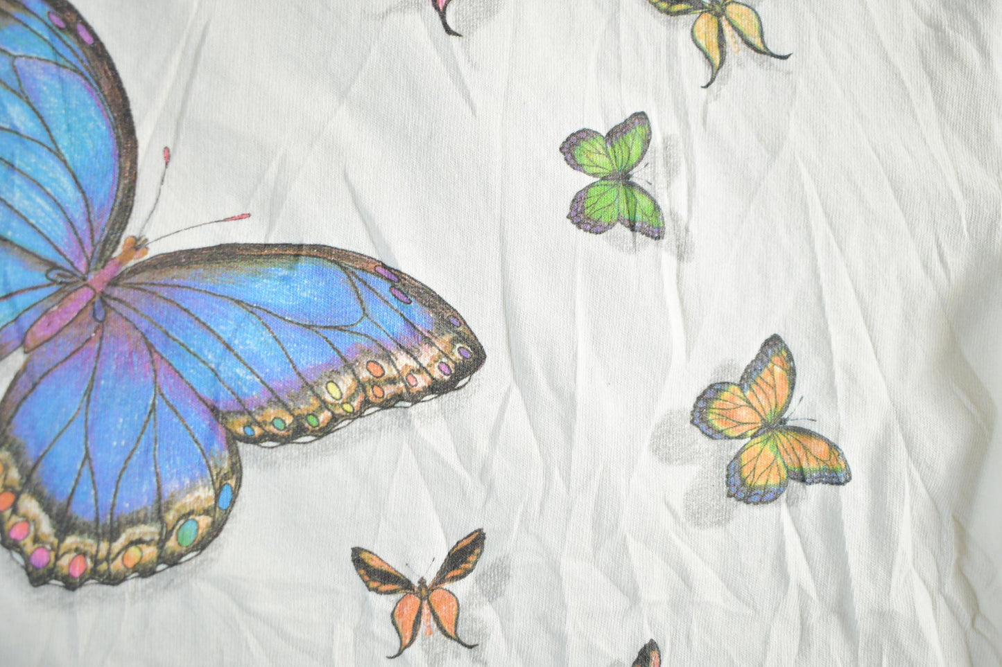 Vintage 1990s Butterfly Single Stitch Graphic T-Shirt Men's Medium from propervintagecanada
