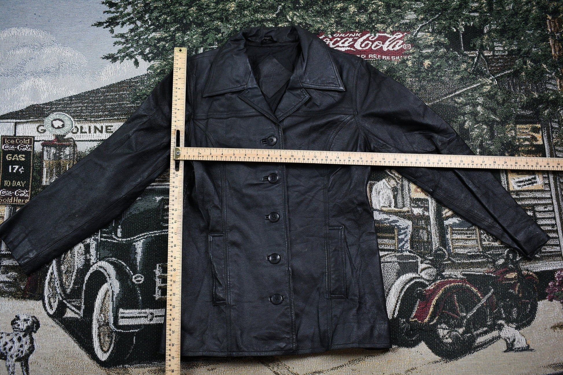 Vintage 1990s Button Up Leather Coat Women's Small from propervintagecanada