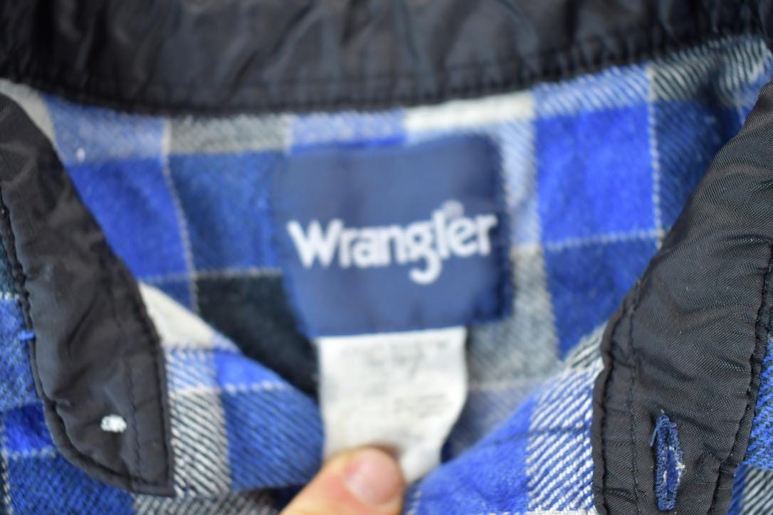 Vintage 1990s Button Up Western Style Shirt Men's Large from propervintagecanada