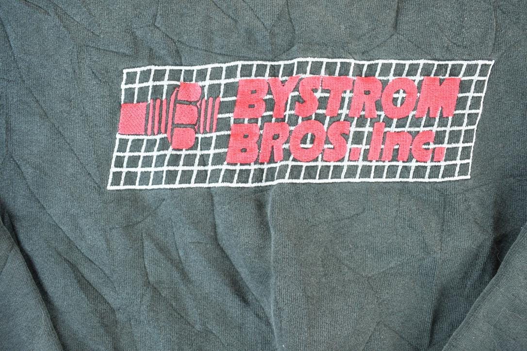 Vintage 1990s Bystrom Bros Inc Souvenir Crewneck Sweatshirt Men's Large from propervintagecanada