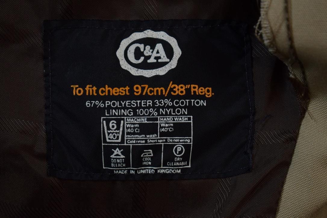 Vintage 1990s C&A Made in England Single Breasted Trench Coat Men's 38R from propervintagecanada