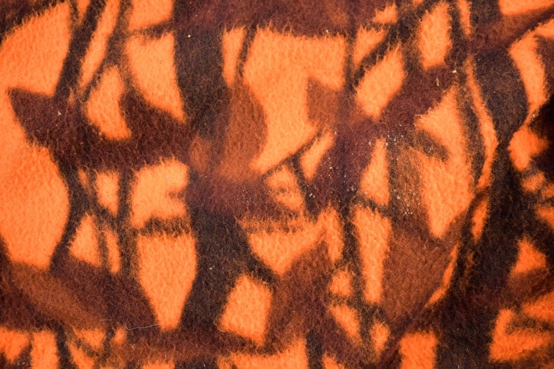 Vintage 1990s Cabela's Orange Camo Fleece Zip Up Hoodie Men's Large from propervintagecanada