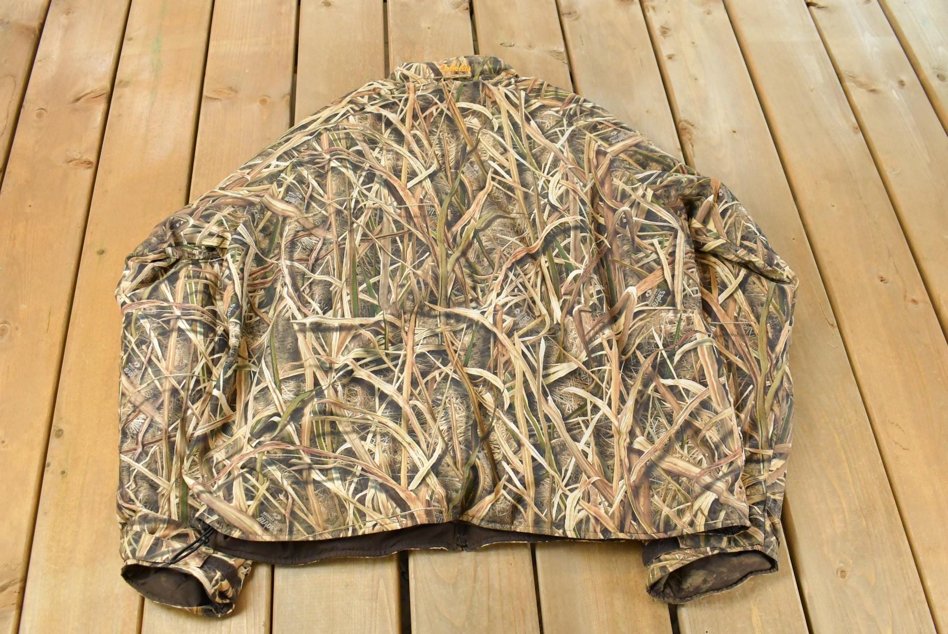 Vintage 1990s Cabela's Tree Camo Reversible Jacket Men's XL from propervintagecanada