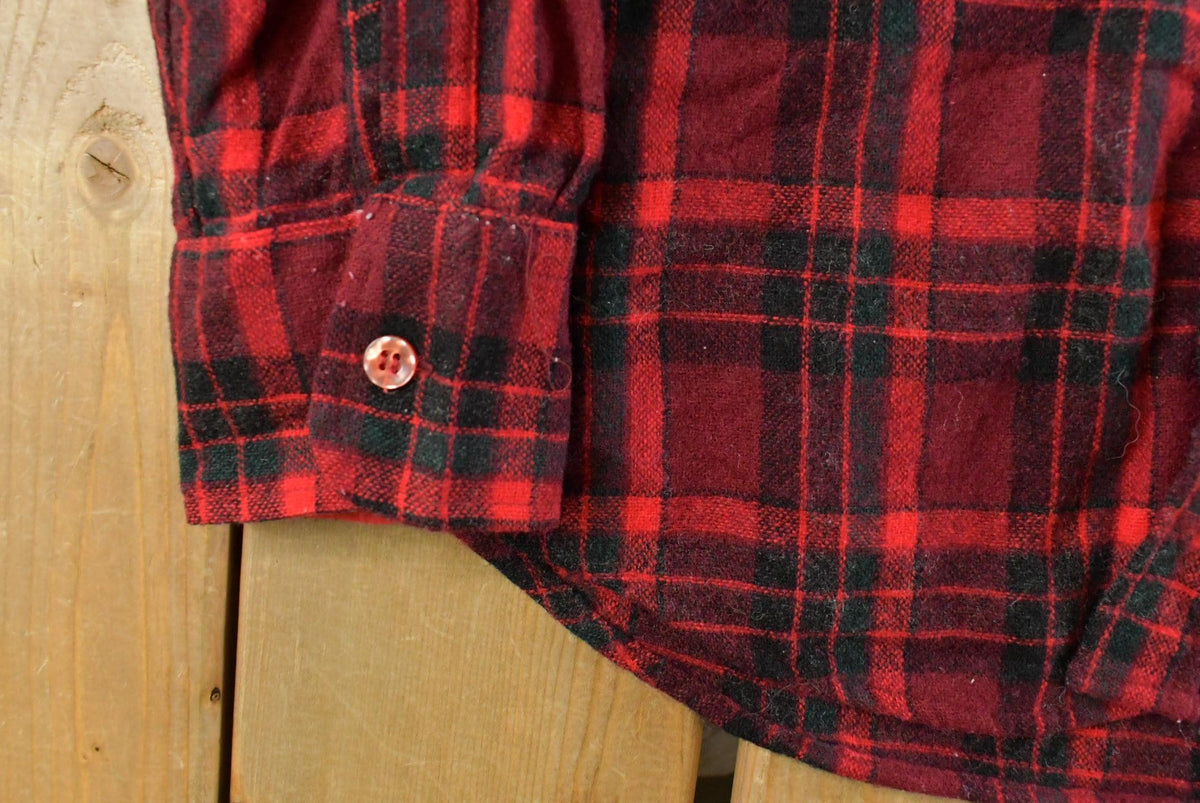 Vintage 1990s Cabela's Wool Buffalo Plaid Button Up Shirt Men's M from propervintagecanada