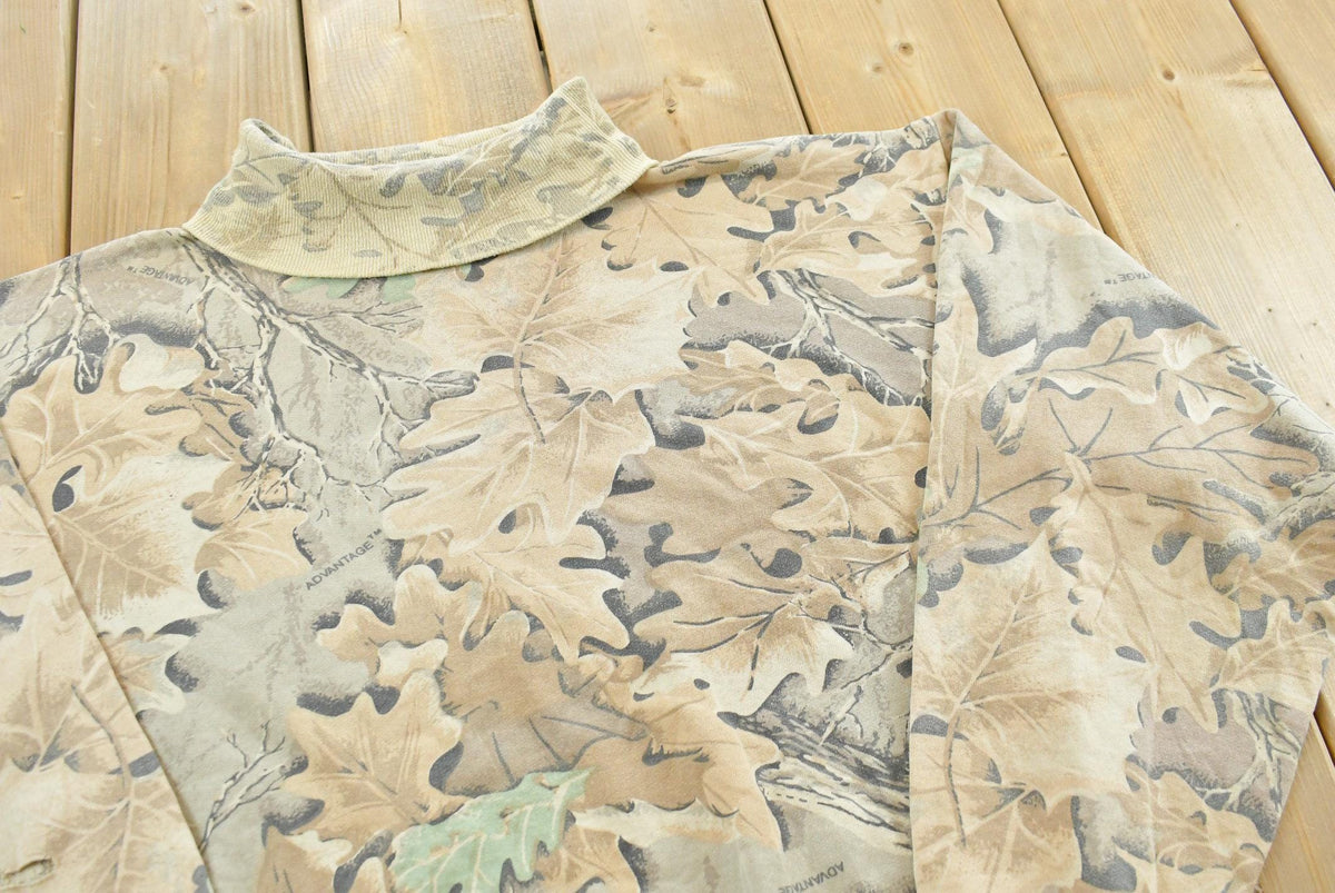 Vintage 1990s Cabelas Advantage Camo Turtleneck Sweatshirt Men's M from propervintagecanada