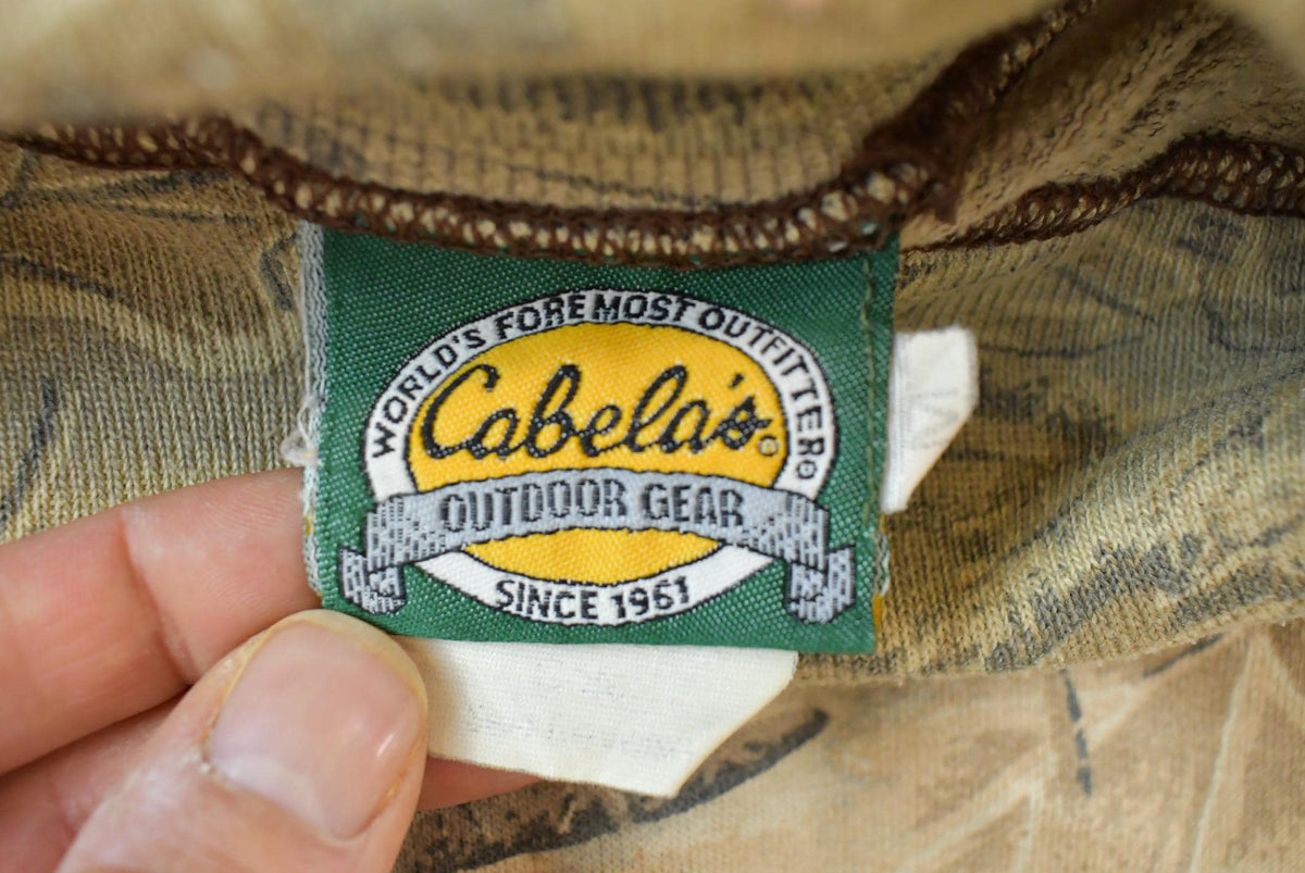 Vintage 1990s Cabelas Advantage Camo Turtleneck Sweatshirt Men's M from propervintagecanada
