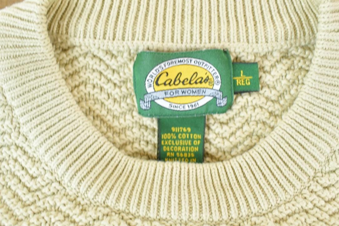 Vintage 1990s Cabelas For Women Lake House Chunky Knit Crewneck Sweater Women's M from propervintagecanada