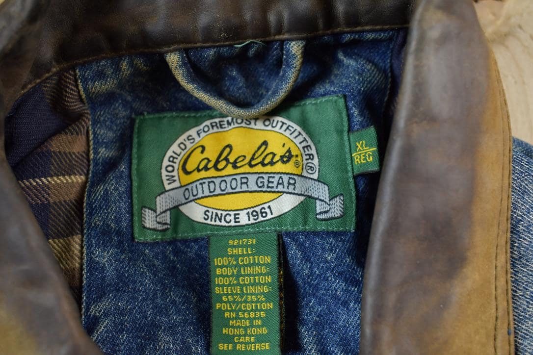 Vintage 1990s Cabelas Upstream Denim Jean Jacket Men's XL from propervintagecanada