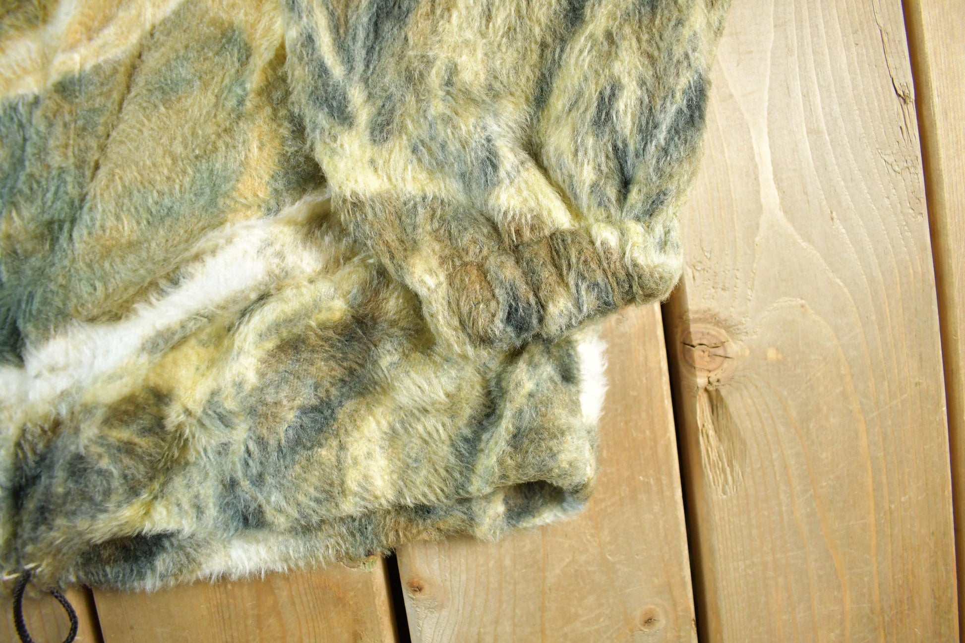 Vintage 1990s Cabin Fever Fleece Deer Nature Sweater Jacket Men's XL from propervintagecanada