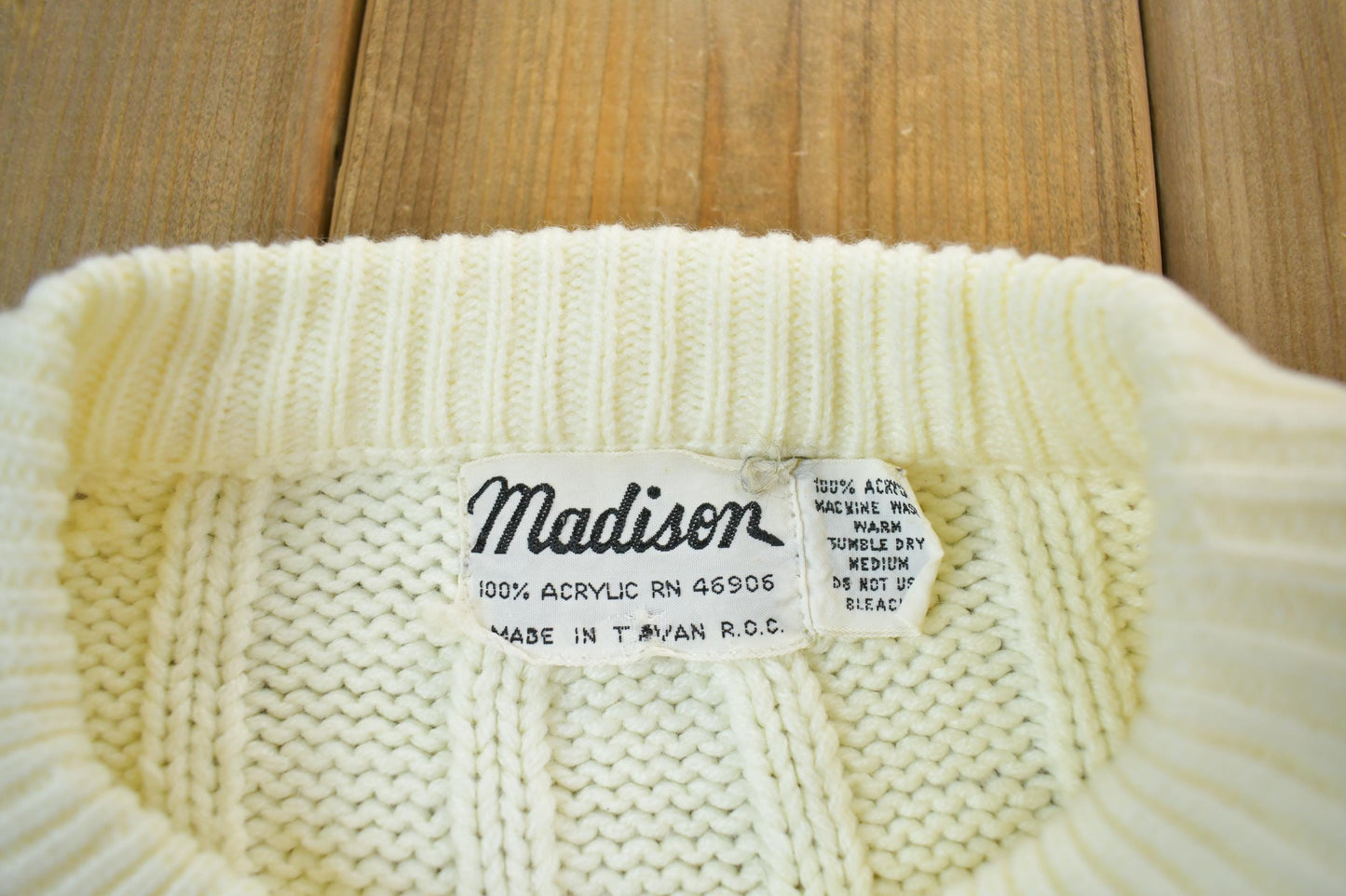 Vintage 1990s Cable Knit Crewneck Sweater Women's M from propervintagecanada