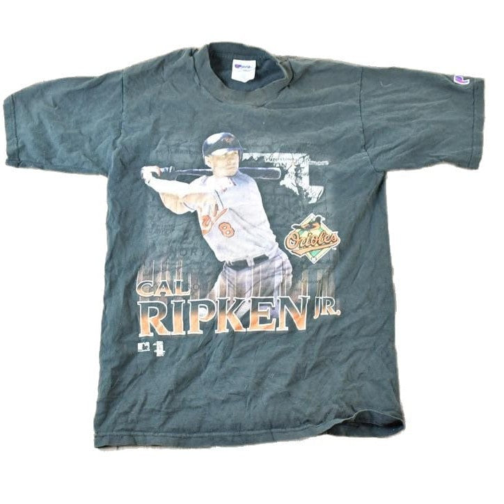Vintage 1990s Cal Ripken Jr MLB Graphic T-Shirt Youth S from propervintagecanada