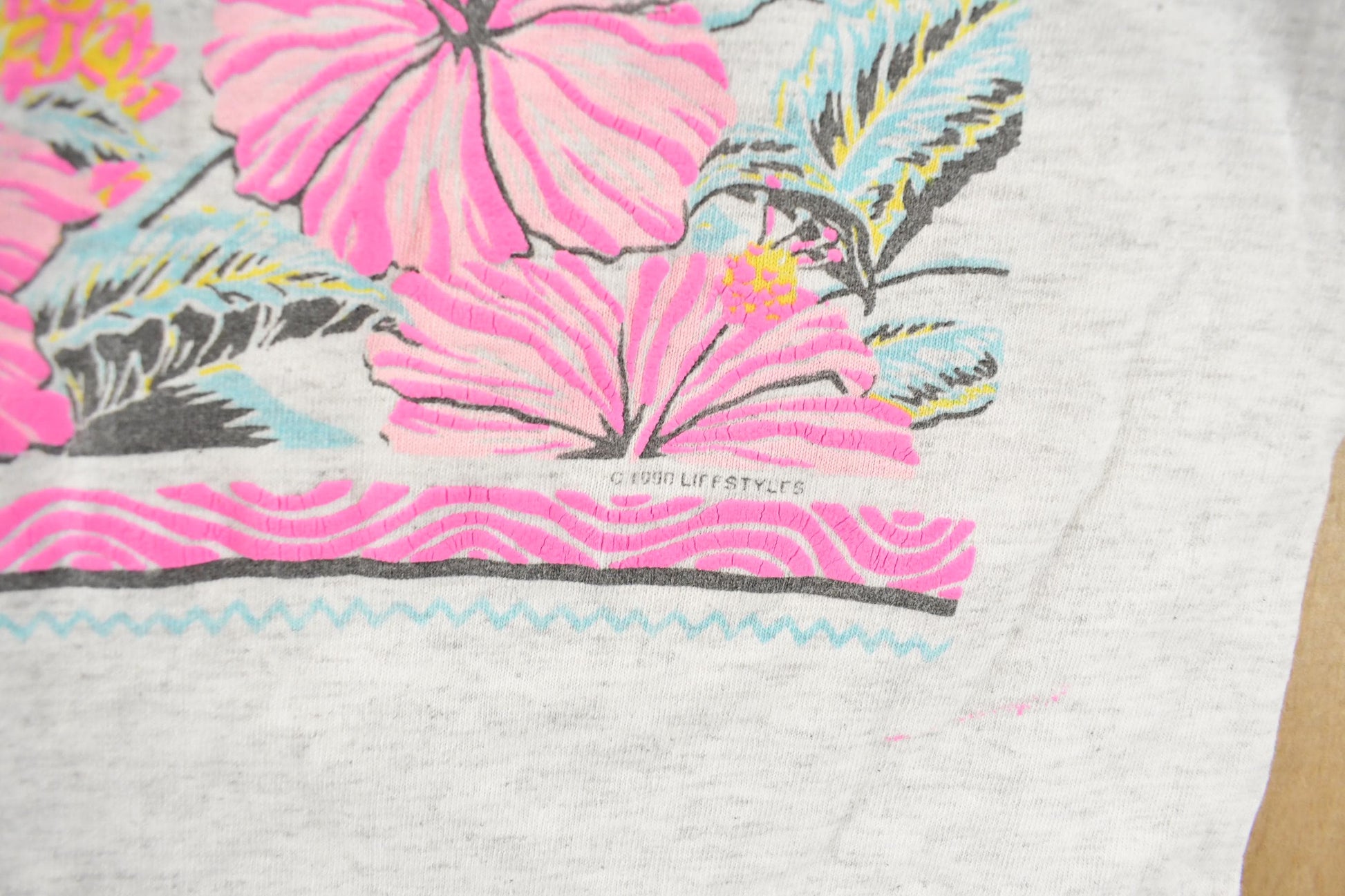 Vintage 1990s Cal State Fullerton Floral Single Stitch T-Shirt Men's Large from propervintagecanada