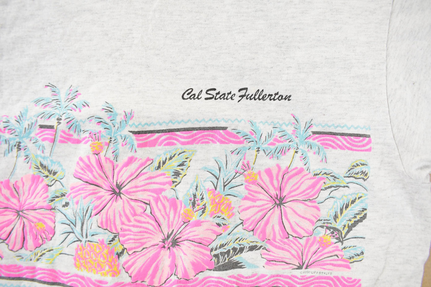 Vintage 1990s Cal State Fullerton Floral Single Stitch T-Shirt Men's Large from propervintagecanada