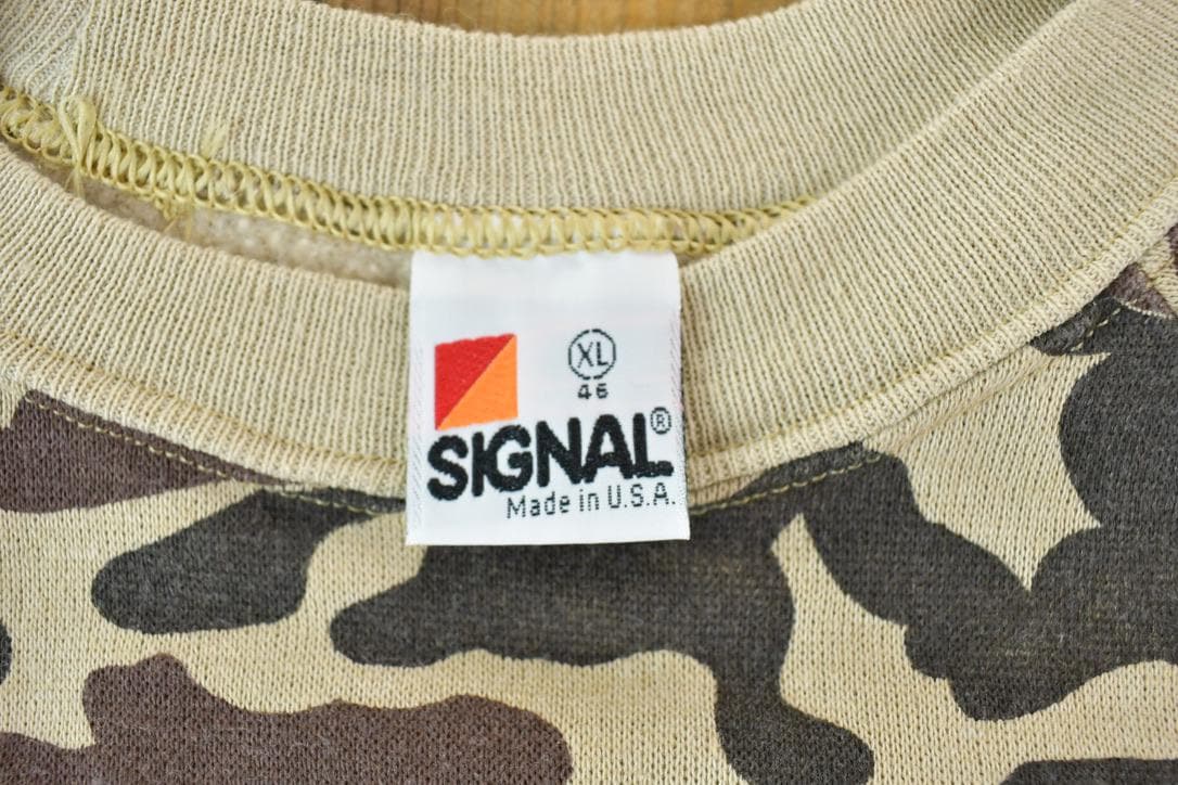 Vintage 1990s Camo Crewneck Sweatshirt Men's XL from propervintagecanada