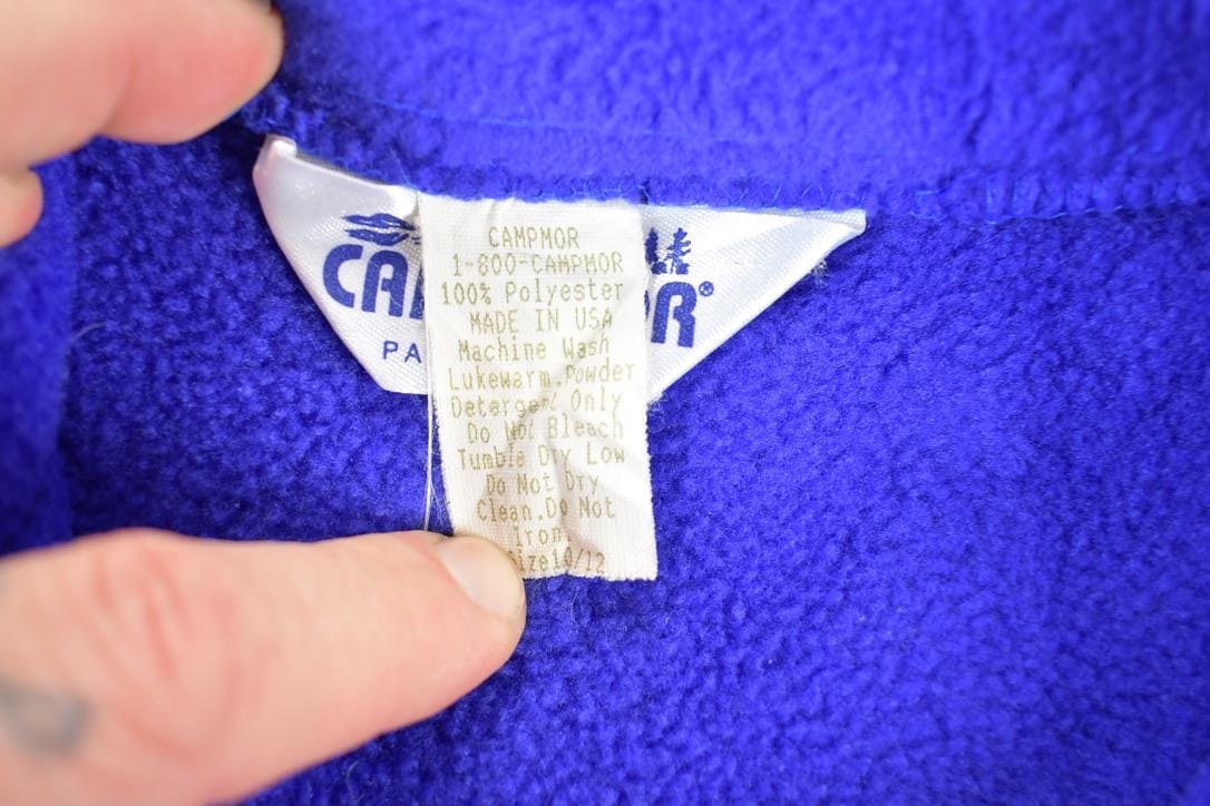 Vintage 1990s Campmor Fleece Sweater Vest Youth S from propervintagecanada