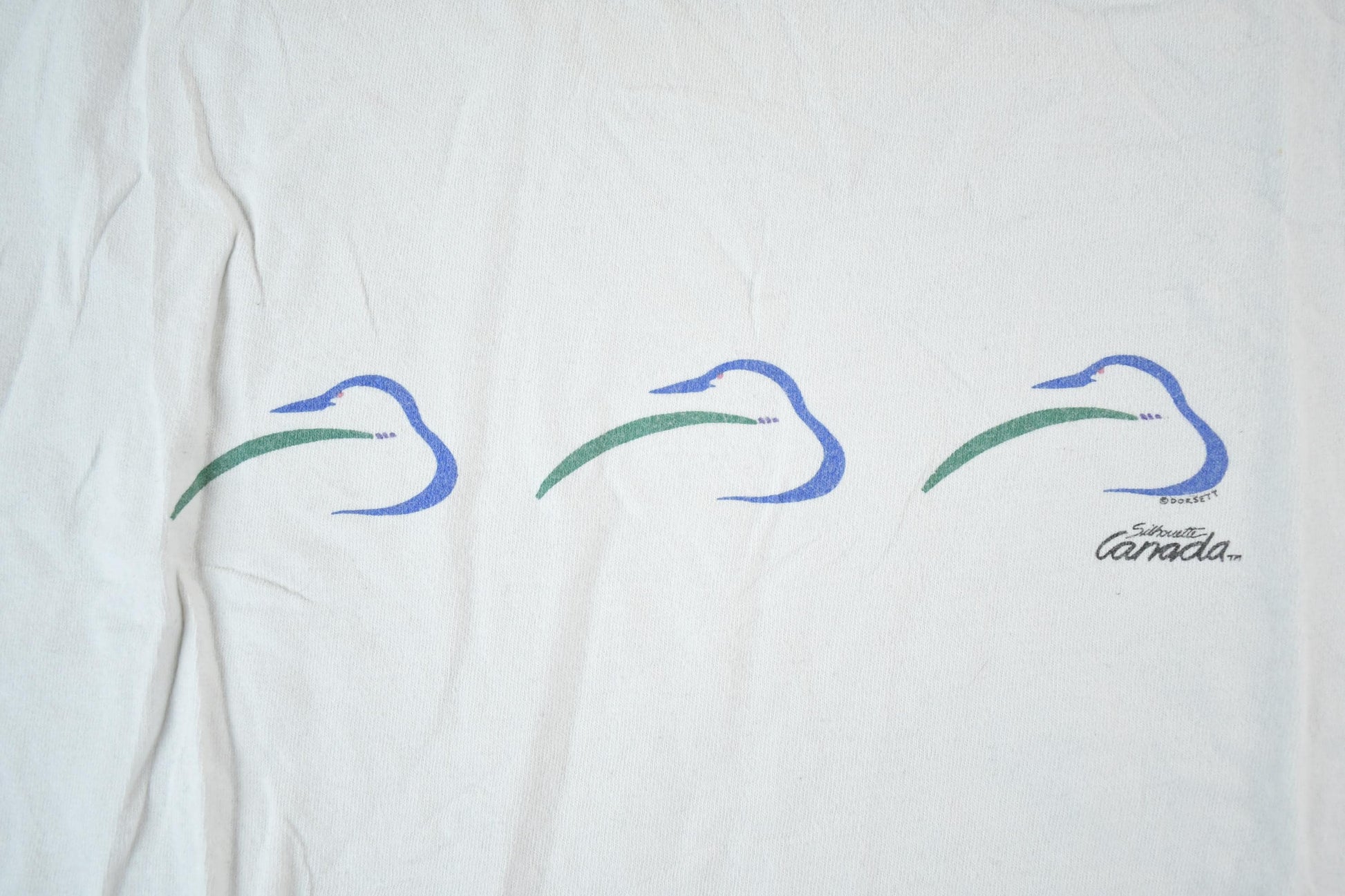 Vintage 1990s Canada Ducks Souvenir Single Stitch Graphic Print T-Shirt Made In Canada Men's Large from propervintagecanada
