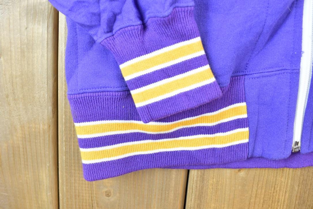 Vintage 1990s Candor Track 10 Cheswick University Collegiate Crewneck Men's Medium from propervintagecanada