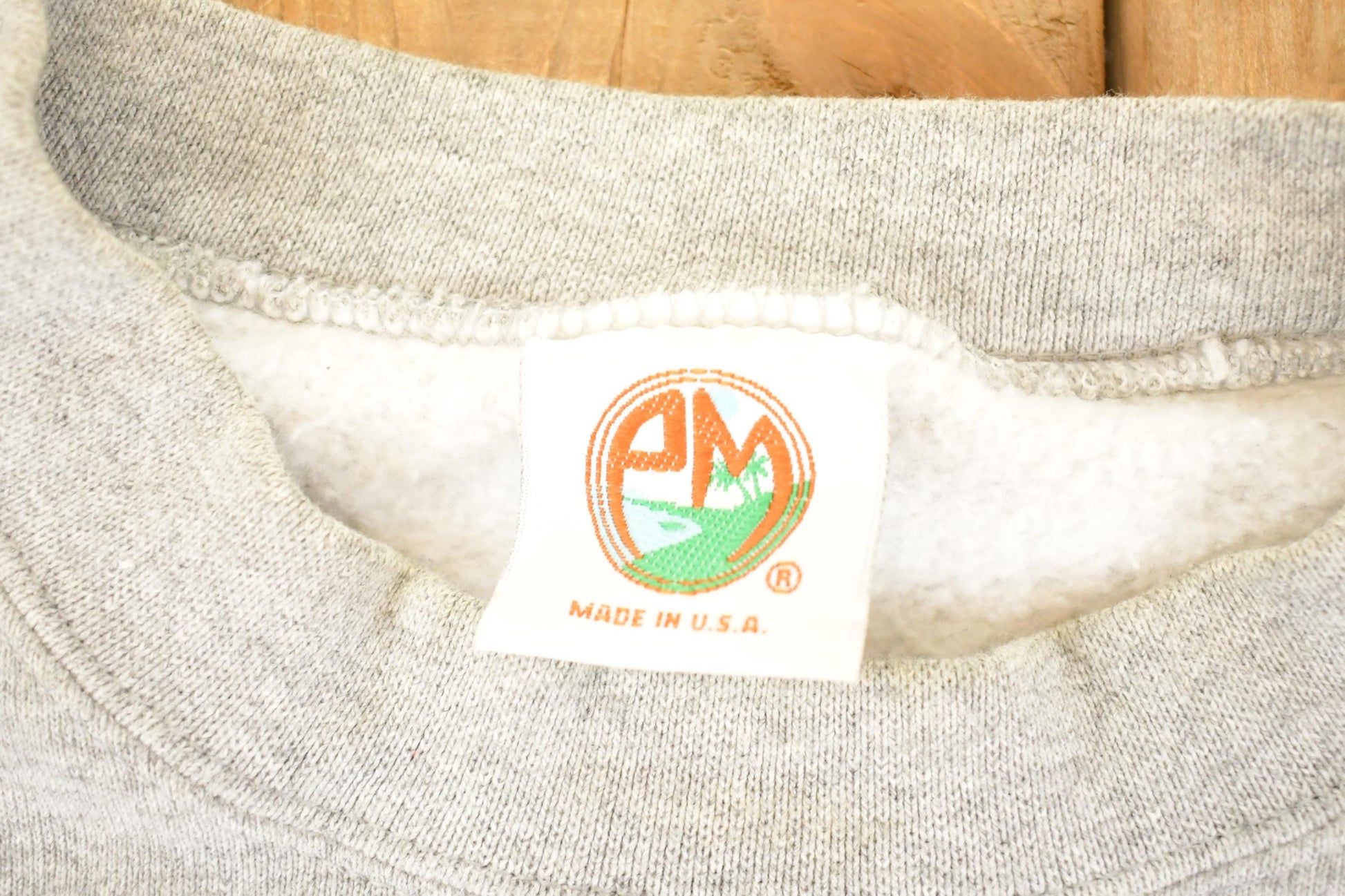 Vintage 1990s Cape Cod Crew Rowing Souvenir Crewneck Sweatshirt Men's XL from propervintagecanada